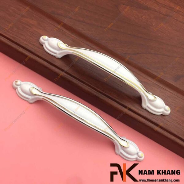 Tay nắm cửa tủ màu trắng NK205-TV