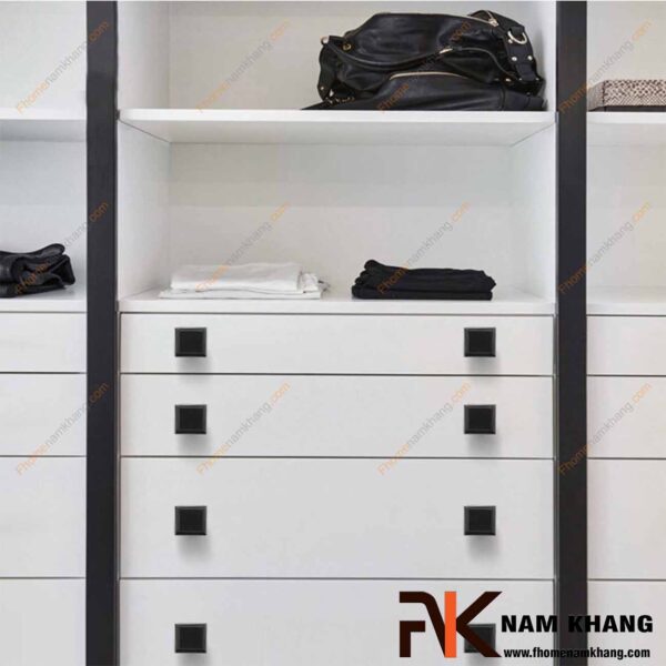 Núm cửa tủ đầu vuông NK230-D