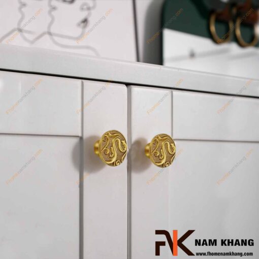 Núm cửa tủ đồng rồng vàng NK452-VM