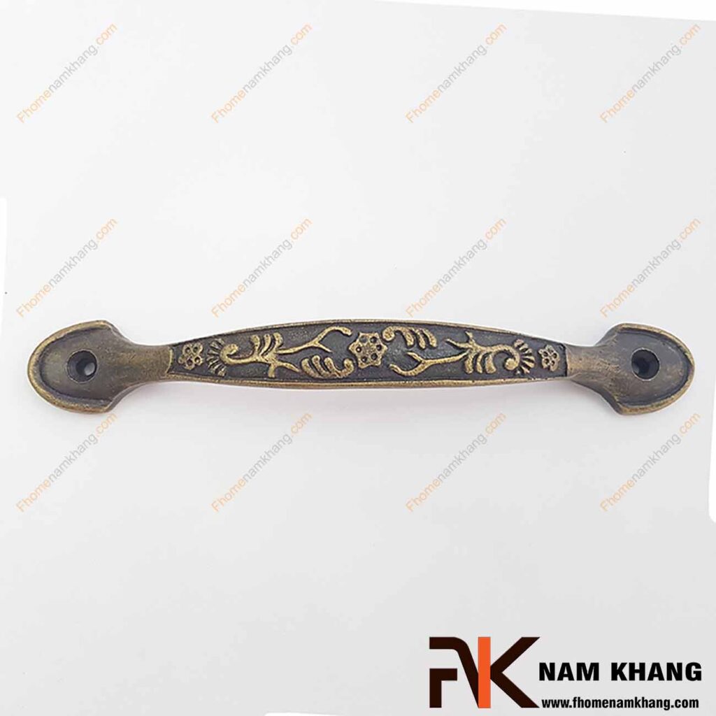 Tay nắm tủ hoa lá cổ NKD092