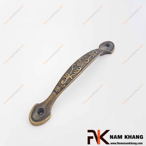 Tay nắm tủ hoa lá cổ NKD092