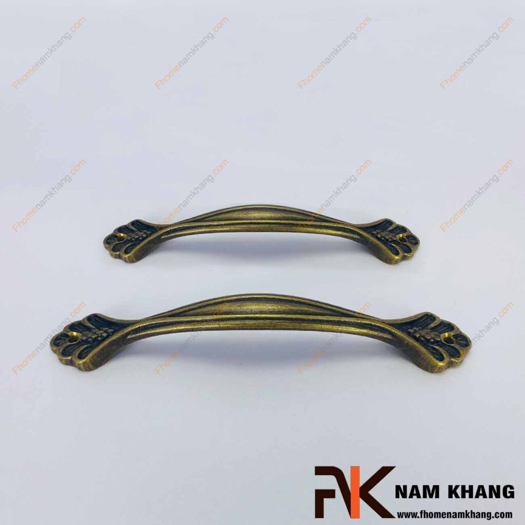 Tay nắm tủ bằng đồng NKD037-130C