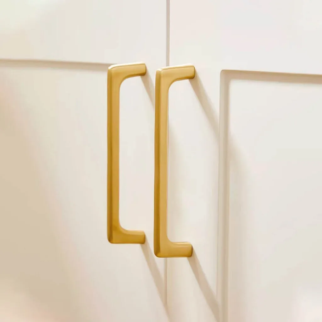 Bộ sưu tập tay nắm tủ đồng cổ điển đặc trưng của Phương Đông FHOMENAMKHANG tay nam tu dong fhomenamkhang5