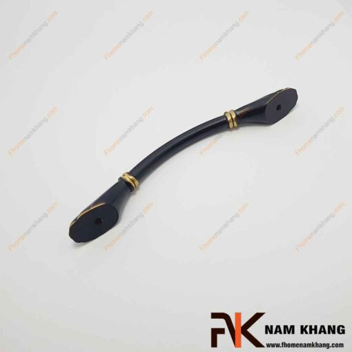 Tay nắm cửa tủ đồng vàng NK035D-BCF FHOMENAMKHANG