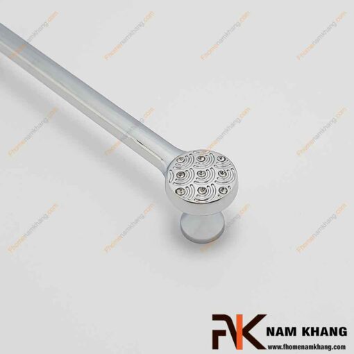 Tay nắm cửa tủ phối đá trắng bạc NK286DC-B FHOMENAMKHANG