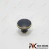 Núm nắm tủ tròn màu đồng đen viền vàng NK455D-BCF Núm nắm cửa tủ tròn đồng màu đen NK455D-BCF FHOMENAMKHANG
