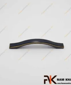 Tay cầm cửa tủ hiện đại dạng cong NK036D Tay nắm cửa tủ bằng đồng đen cao cấp NK036D-BCF FHOMENAMKHANG
