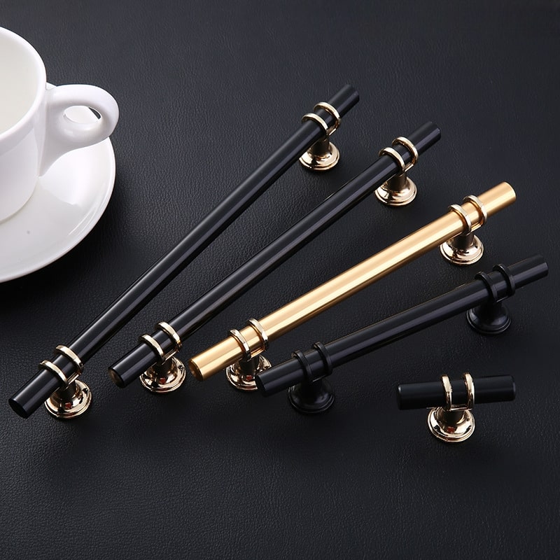 <strong>5 Lý Do Vì Sao Tay Nắm Tủ Cao Cấp Được Coi Là “Trang Sức” Của Nội Thất Hiện Đại</strong> 5 ly do vi sao tay nam tu cao cap fhomenamkhang3