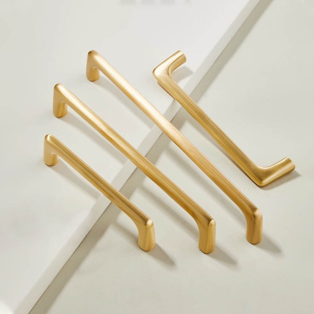 <strong>Vì Sao Nội Thất Cao Cấp Luôn Ưu Tiên Tay Nắm Tủ Tinh Tế?</strong> noi that cao cap luon uu tien tay nam tu fhomenamkhang6