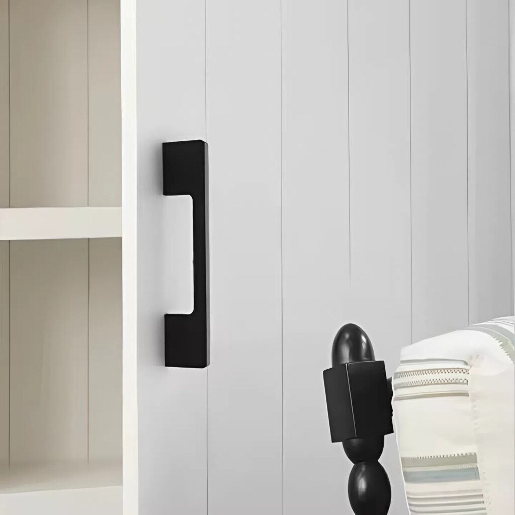 <strong>Chọn tay nắm hợp kim đúng kích thước cho tủ bếp – Đừng để khoan lệch!</strong> chon tay nam hop kim dung kich thuoc cho tu bep fhomenamkhang14